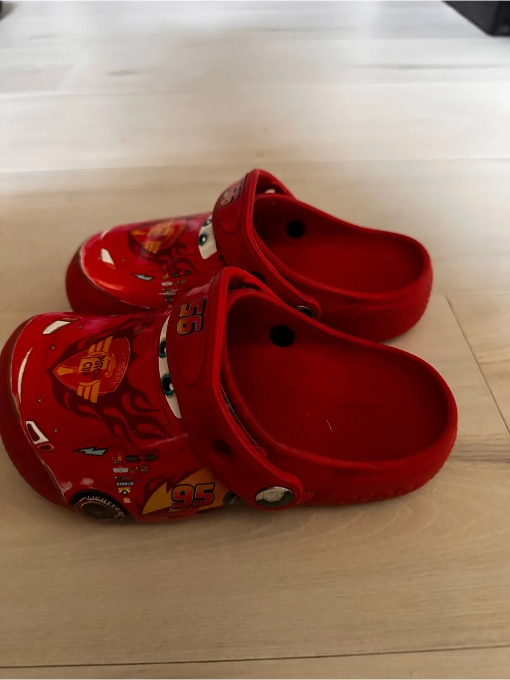 CROCS official cars